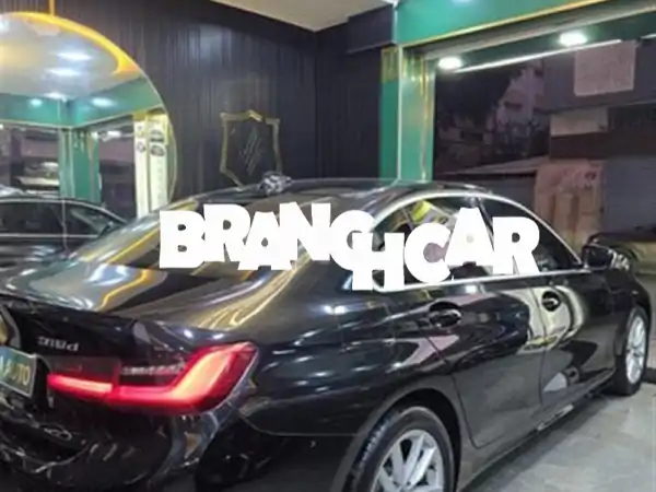 امتلك الأناقة والقوة: BMW 318 موديل 2020 ديزل - فخامة متكاملة للبيع!