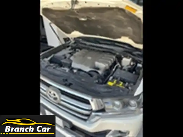 تويوتا لاند كروزر 2019 دبي: فل كامل بحالة الوكالة - فرصة لا تعوض!