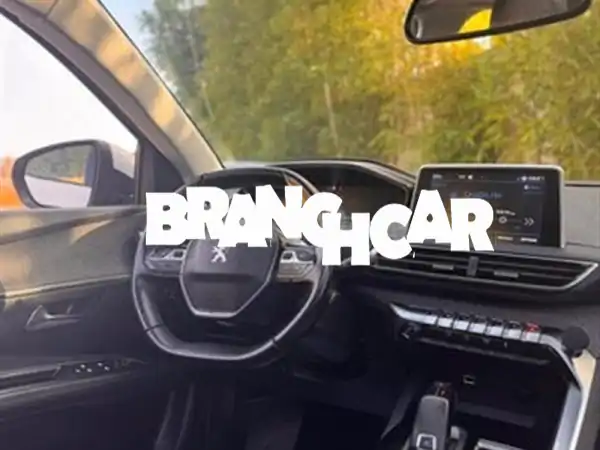 فرصة مميزة: بيجو 3008 Allure Business 2019 ديزل - الرفاهية والكفاءة بين يديك! (SUV عائلية للبيع)