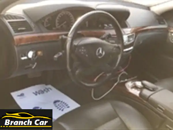 امتلك الفخامة الألمانية: مرسيدس E350 موديل 2010 بحالة الزيرو | تقفيل ألماني، خالية من أي خدش!