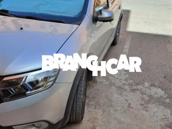 فرصة لا تعوض! داسيا سانديرو ستيبواي 2021 ديزل مانيوال بمراكش