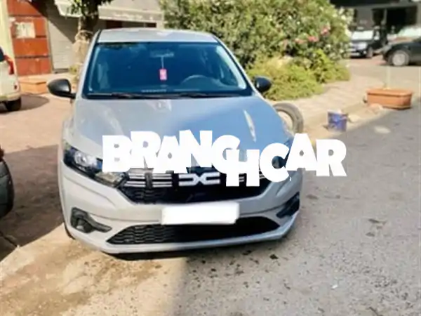 فرصة ذهبية! داسيا لوغان ديزل 2023 يدوية للبيع...