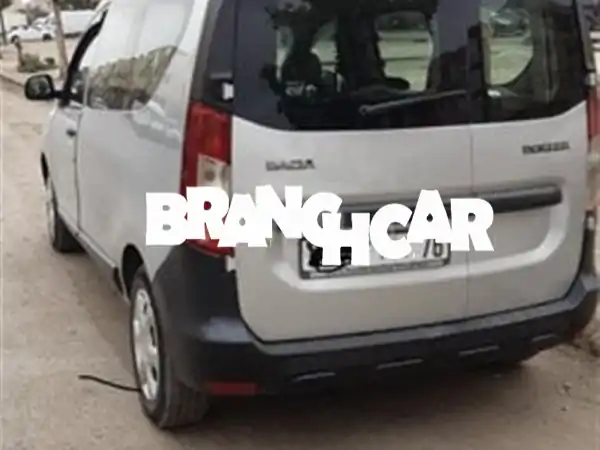 داسيا دوكر 2018 للبيع: سيارة عائلية وعملية بحالة ممتازة | مكيف فعال، صباغة أصلية