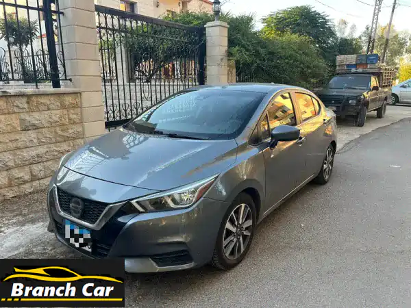 نيسان فيرسا 2020 رمادي بحالة 
