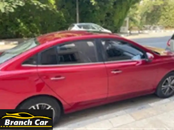 اقتنِ الرفاهية: MG 5 2023 أعلى فئة (فابريكا) - صيانة توكيل...