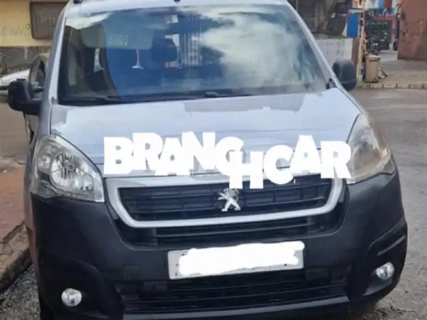 فرصة لا تعوض! بيجو بارتنر تيبيه 2018 | نظيفة جداً |...