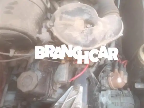 بيجو 309 موديل 1987 بنزين يدوي في إنزكان - استرجع ذكريات القيادة الأصيلة بسعر اقتصادي!