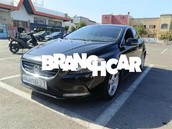 فولفو V40 2016 ديزل يدوية للبيع بالدار البيضاء | فحص...