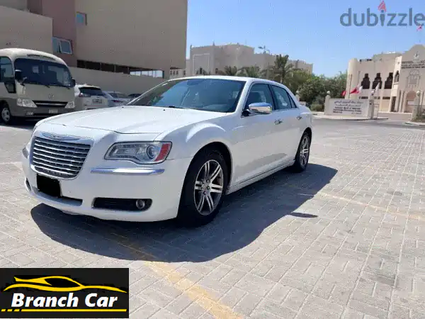 امتلك الفخامة والأداء: كرايسلر C300 كوبيه 2014 V6 أبيض...