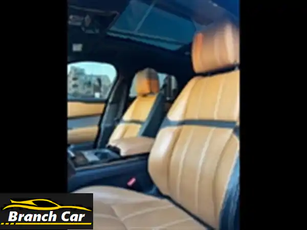 لاند روفر فيلار 2022 للبيع في التجمع: فخامة الأداء بـ 31 ألف كم بالقاهرة الجديدة