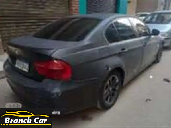 BMW 316i فابريكا دواخل | 30001 كم | أسود | لا تحتاج مصروف