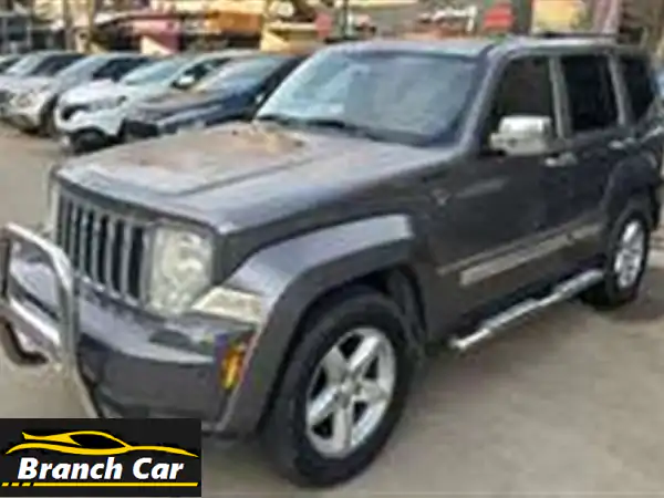 جيب شيروكى KK 2013 للبيع | صيانات وكاوتش جديد، رخصة طويلة...