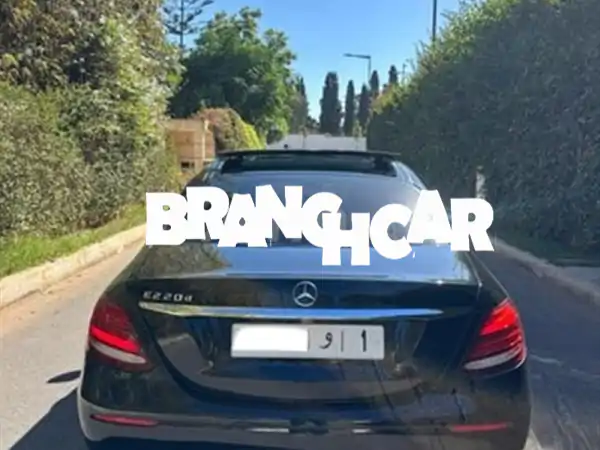 مرسيدس بنز E220 AMG ديزل 2019 | فخامة ألمانية فل كامل | 130 ألف كم | بدون حوادث