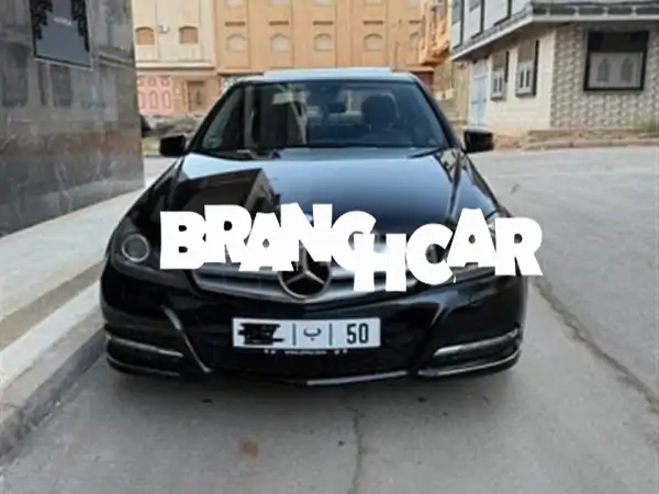 فرصة ذهبية: مرسيدس C220 موديل 2011 - فخامة ألمانية...