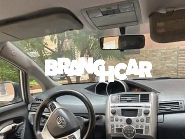 تويوتا كورولا ديزل 2012 يدوية في مراكش: فرصة ذهبية بـ 65,000 درهم! اقتصاد وموثوقية تنتظرك.