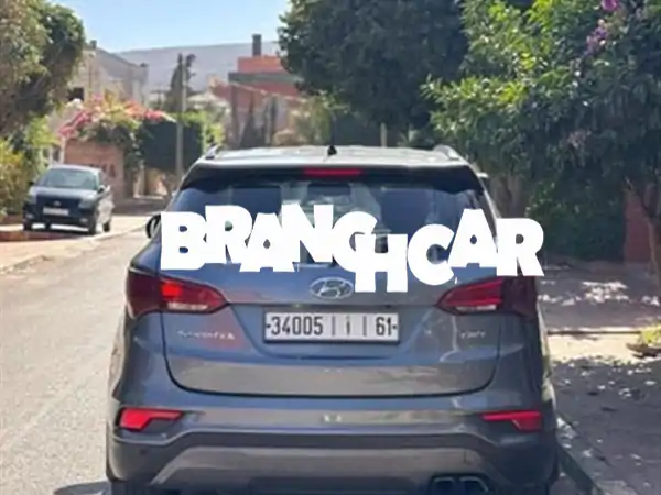 هيونداي سانتافي 2017 ديزل أوتوماتيك 7 مقاعد - سيارة عائلية قوية واقتصادية للبيع!