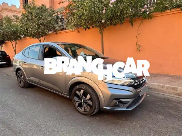 فرصة ذهبية في مراكش: داسيا لوغان 2025 ديزل يدوي - كاملة المواصفات ونظافة لا تضاهى!