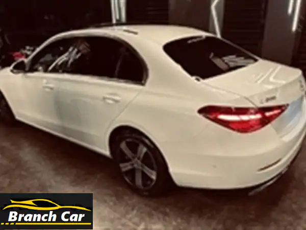 امتلك الفخامة: مرسيدس C200 موديل 2022 للبيع بمدينة نصر - سيارة الأحلام تنتظرك!