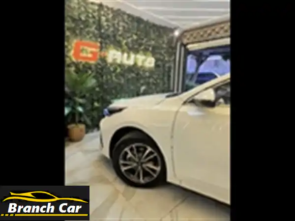 فرصة ذهبية: كيا K3 (سيراتو الجيل السادس) بمواصفات 2025 خليجي - فخامة وأداء في شيراتون (تقسيط متاح!)