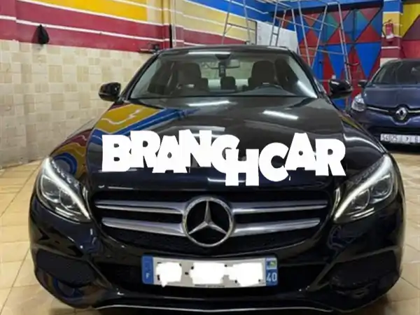 امتلك الفخامة الألمانية: مرسيدس بنز C220 موديل 2016 للبيع...