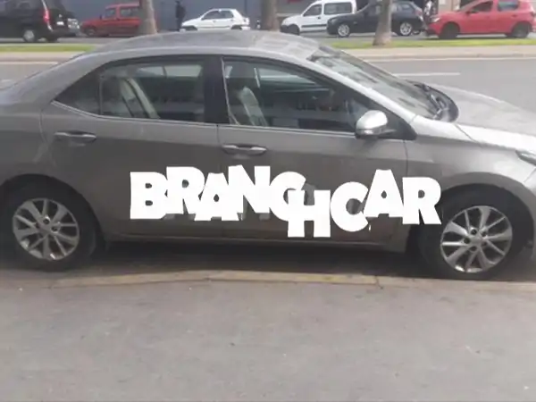 فرصة لا تُعوّض: تويوتا كورولا ديزل 2014 يدوية - اقتصادية وموثوقة بالدار البيضاء!