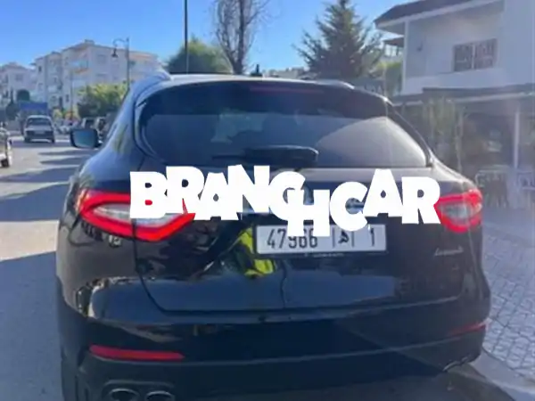 امتلك الفخامة الإيطالية في طنجة: مازيراتي...