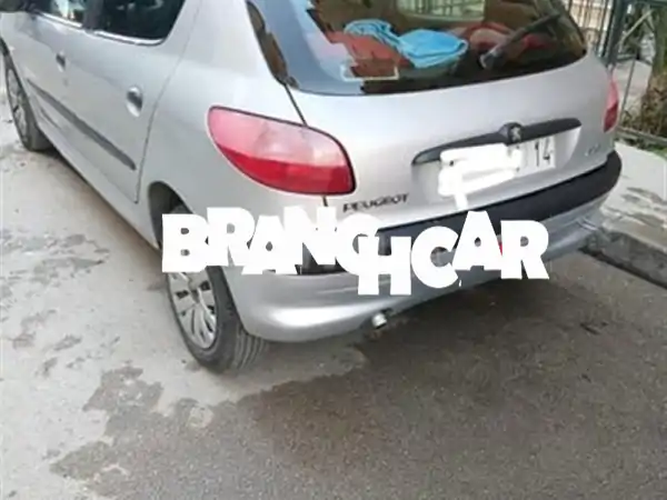 فرصة مميزة بطنجة! بيجو 206 ديزل 2000: نظافة، اقتصاد،...