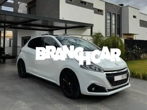 لا تفوتها! بيجو 208 White Edition 2017 - فخامة وأمان...