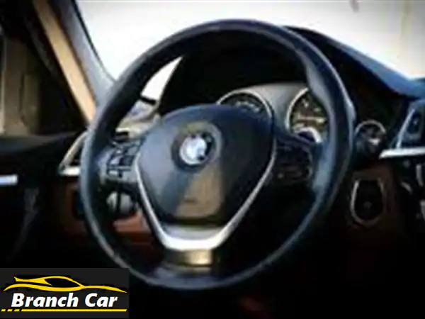 امتلك الفخامة الآن: BMW 330i Luxury F30 2017 - فابريكا بالكامل بضمان الوزير موتورز وتقسيط مريح!