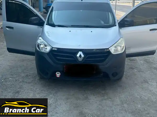 رينو 2018 مع كامل معدات الغسيل. السيارة جاهزة وكل...