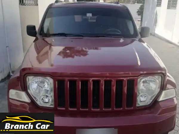 فرصة نادرة: جيب شيروكي 2011 للبيع في الشارقة – 6...