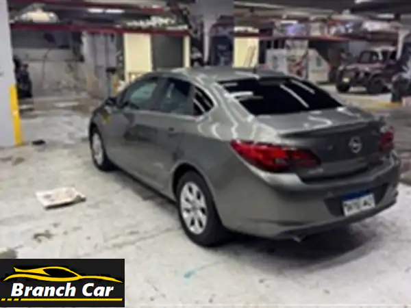 تجربة قيادة استثنائية: أوبل أسترا 2021 فابريكا...