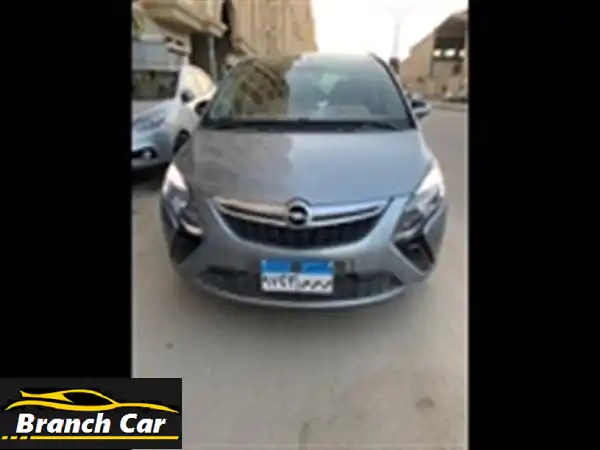 أوبل زافيرا تورر 2014 وارد دبي | 1.6 تربو - المالك الأول | سيارة 7 راكب بحالة المصنع!