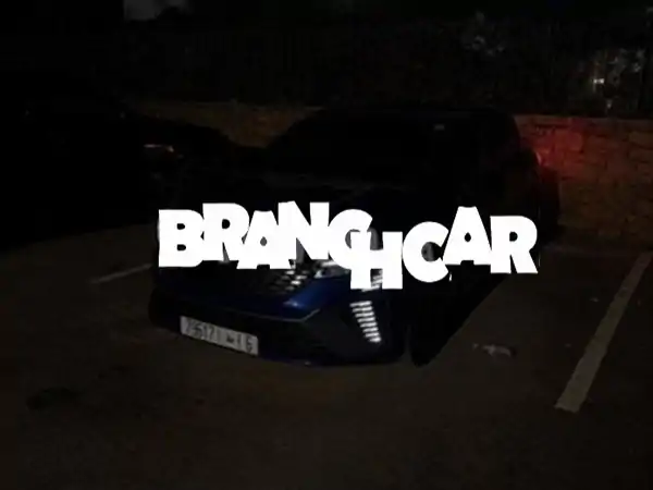 رونو كليو 5 إسبريت ألبين  إصدار خاص