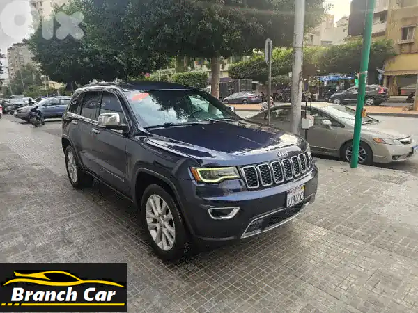 جيب جراند شيروكي 2017 | فُل ليميتد بانوراما | أزرق كحلي...