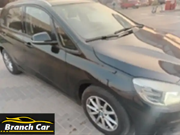 فخامة BMW 218i 2017 تنتظرك! فابريكة بالكامل، أول يد، بحالة الزيرو - لا تفوتها!