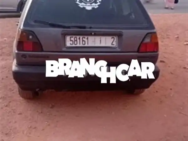 امتلك الأسطورة: فولكس فاجن جولف 2 موديل 1986 نظيفة - كلاسيكية وتستحق الاقتناء!