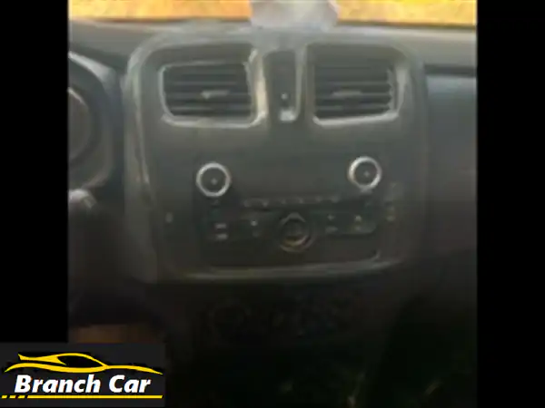 رينو لوجان للبيع أشمون