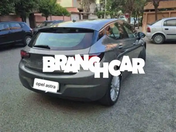 Opel Astra k