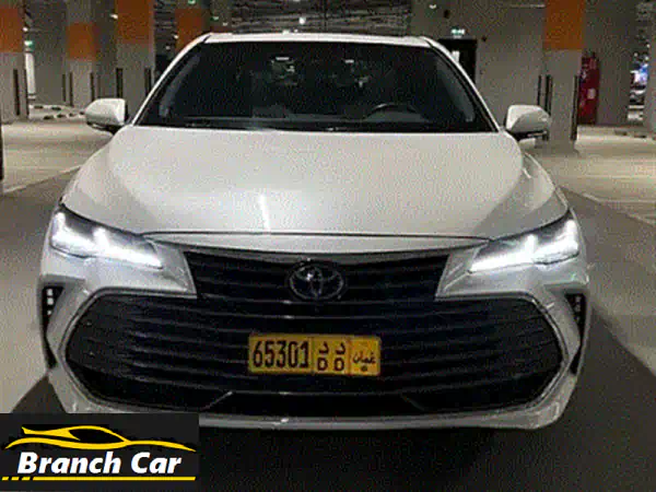 للبيع: تويوتا أفالون ليميتد 2019 خليجي - فل كامل | مالك أول، صيانة وكالة 63 ألف كم فقط!