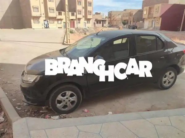 فرصة ذهبية: داسيا لوغان 2015 سوداء - سيارة...