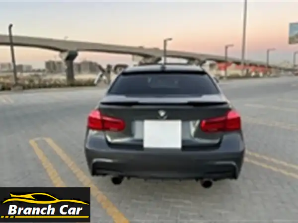 فرصة نادرة: BMW 320i 206 M Sport فابريكة بالكامل | صيانات توكيل | أداء رياضي بسعر لا يُقاوم