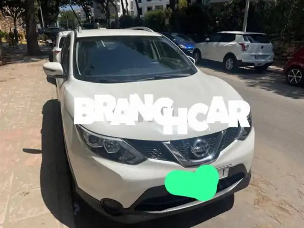 فرصة لا تفوت: نيسان قاشقاي ديزل 2016 يدوي بالرباط - حالة ممتازة، اقتصادية وعملية!