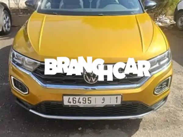 فولكس فاجن T-Roc 2021 أوتوماتيك بفتحة سقف | ديزل...
