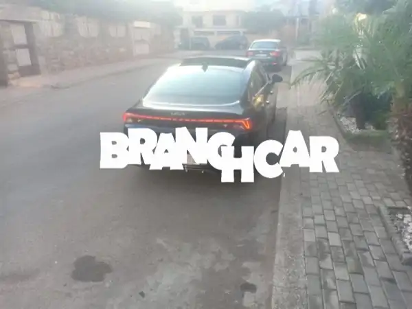 كيا K5 هايبرد