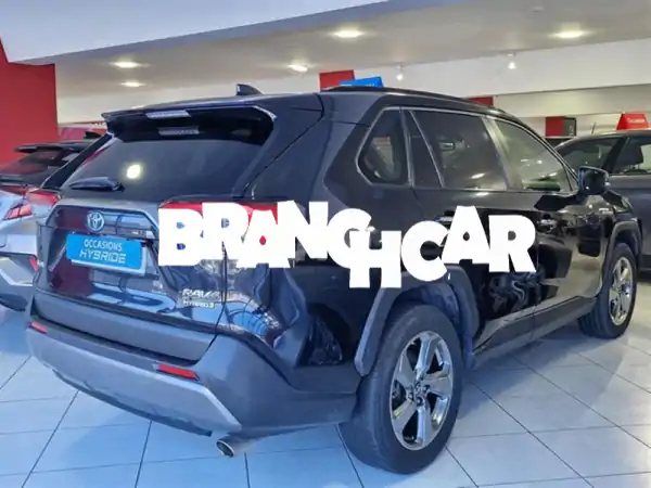 فرصة لا تعوض: تويوتا RAV4 هايبرد 2020 أوتوماتيك بالدار البيضاء | 55 ألف كم فقط!