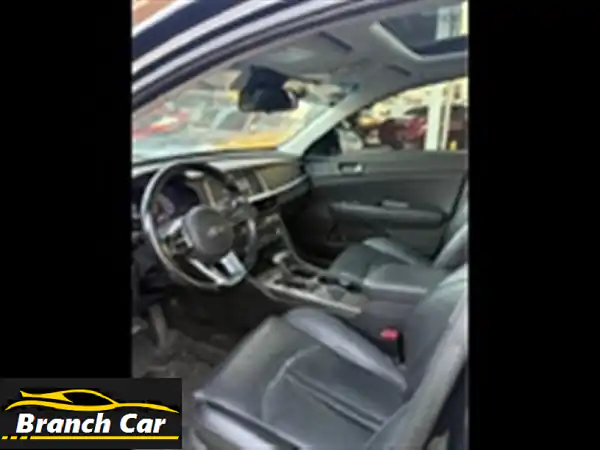 كيا اوبتيما 2020 للبيع الشارقة