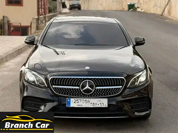 مرسيدس E-Class 2017 كالجديدة | ممشى قليل جداً | لون أسود...