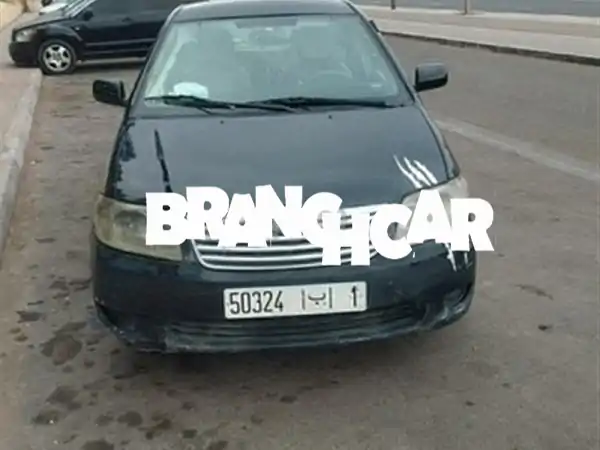 فرصة ذهبية: تويوتا كورولا 2006 (مانيول) - مجهزة...