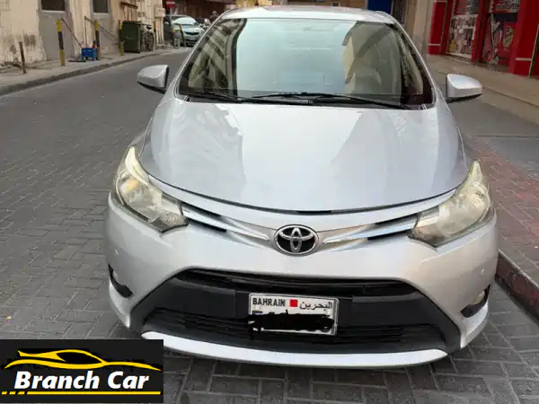 فرصة ذهبية: تويوتا يارس 2015 رمادي للبيع - اقتصادية،...